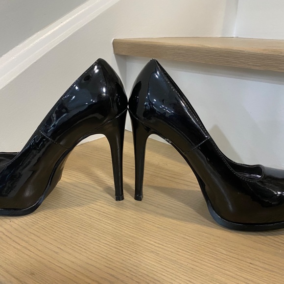 Paprika Sleek High Heel Shoes - Picture 2 of 7